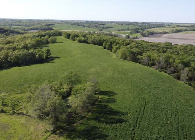 Property at 2000 145th Ln, Earlham, IA 50072