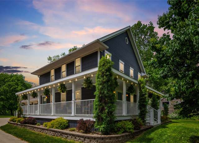 Property at 2720 49th St, Des Moines, IA 50310, 4 beds, 3.5 baths