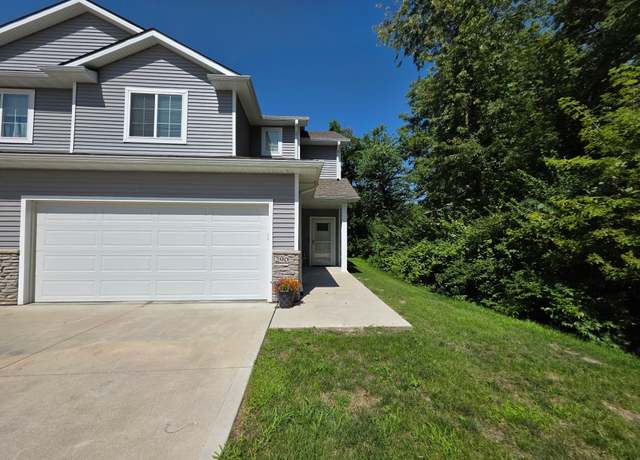 Property at 290 Amberwood Dr, Pleasant Hill, IA 50327, 3 beds, 2.5 baths