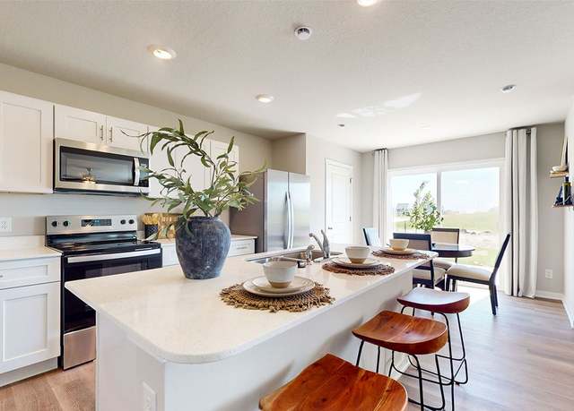 Property at 1165 Magnolia Ln, Waukee, IA 50263, 3 beds, 2.5 baths