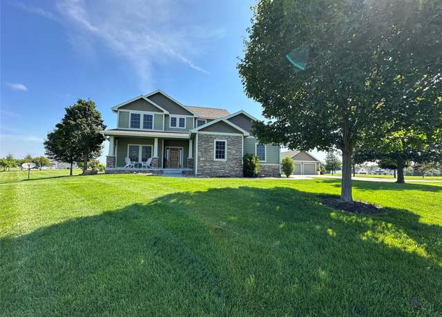 Property at 1821 Millstream Ct, Winterset, IA 50273, 4 beds, 3.5 baths