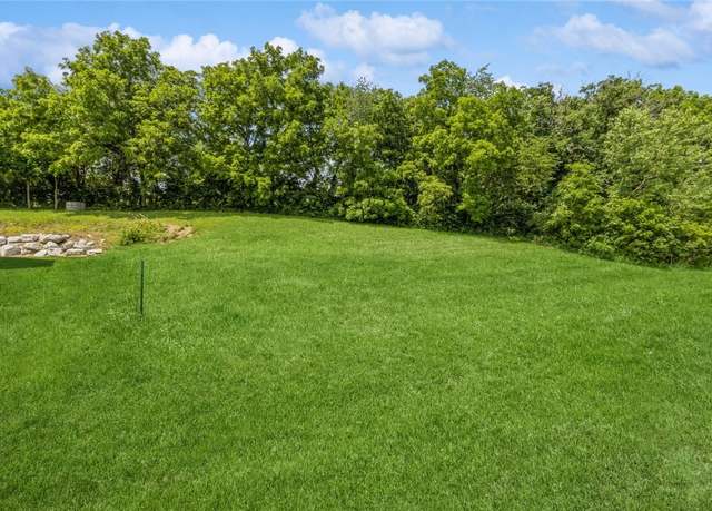 Property at 5623 Arbor Lake Dr, Pleasant Hill, IA 50327