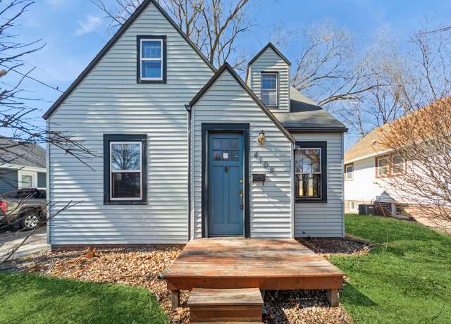 Property at 4108 3rd St, Des Moines, IA 50313, 3 beds, 1 bath