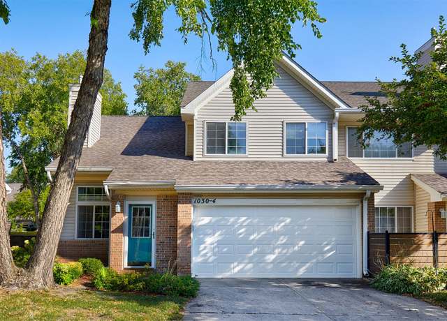 Property at 1030 68th St #4, West Des Moines, IA 50266, 2 beds, 1.5 baths