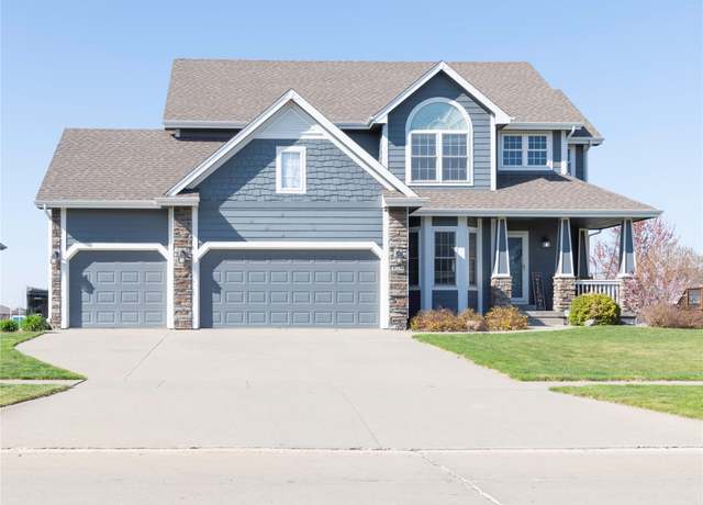Property at 924 NW 33rd St, Ankeny, IA 50023, 5 beds, 3.5 baths