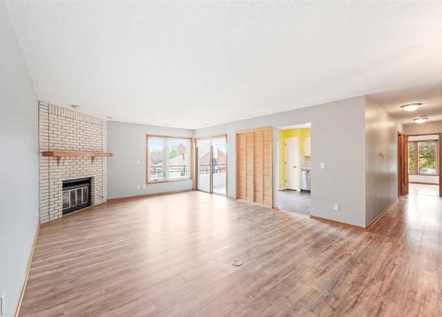 Property at 1100 50th St #2101, West Des Moines, IA 50266, 2 beds, 2 baths