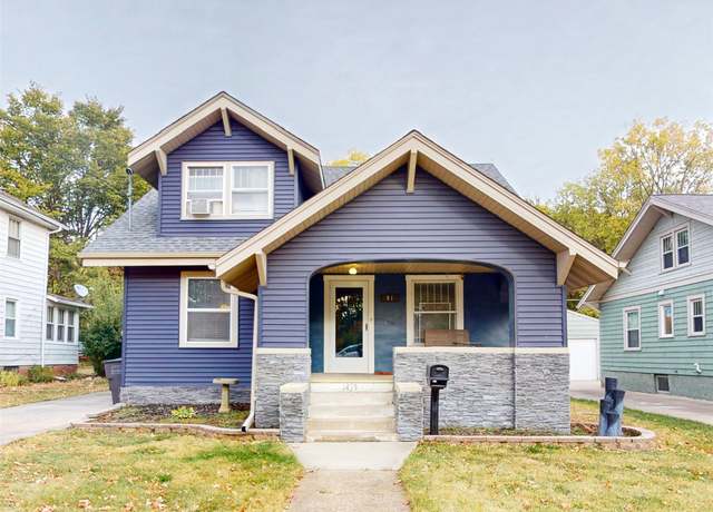 Property at 1415 46th St, Des Moines, IA 50311, 3 beds, 2.5 baths