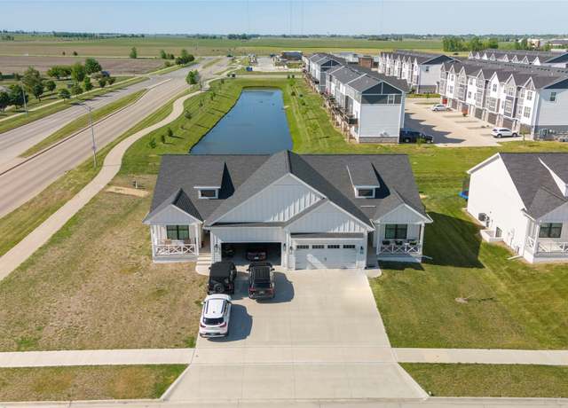 Property at 1502 NW 32nd St, Ankeny, IA 50023, 4 beds, 3 baths