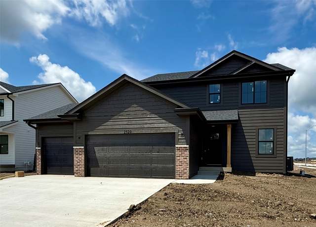 Property at 2520 NW Linwood Ct, Ankeny, IA 50023, 3 beds, 2.5 baths