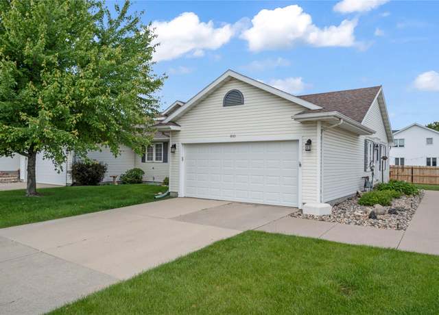 Property at 810 NE 5th St, Ankeny, IA 50021, 3 beds, 3 baths