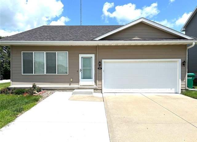 Property at 2101 4th Ave SE, Altoona, IA 50009, 3 beds, 2 baths