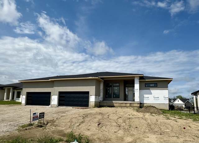 Property at 18205 Alderleaf Dr, Clive, IA 50325, 4 beds, 3.5 baths