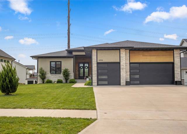Property at 14908 Ironwood Cir, Urbandale, IA 50323, 5 beds, 5 baths