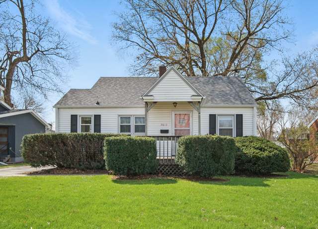 Property at 7010 Airline Ave, Urbandale, IA 50322, 2 beds, 1 bath