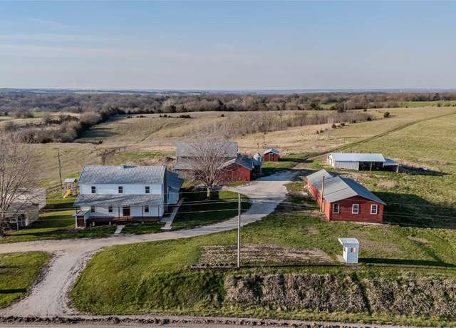 Property at 16580 280th St, Lamoni, IA 50140, 5 beds
