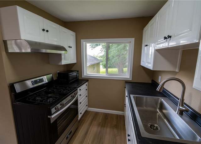 Property at 621 Water St, Kellogg, IA 50135, 3 beds, 2 baths