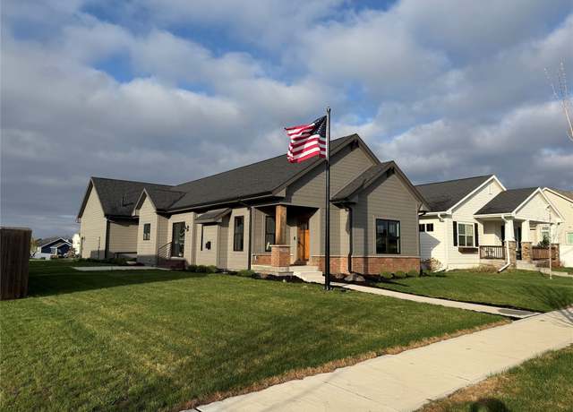 Property at 2507 SW Vintage Pkwy, Ankeny, IA 50023, 4 beds, 3 baths