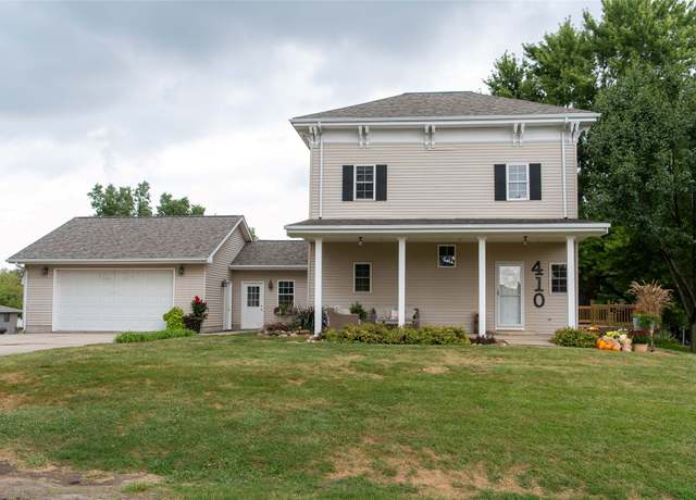 Property at 410 E Washington St, Monroe, IA 50170, 5 beds, 2 baths