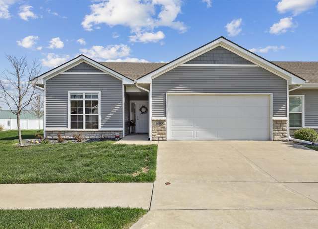 Property at 1685 SE Silver Pointe Dr, Waukee, IA 50263, 3 beds, 2 baths
