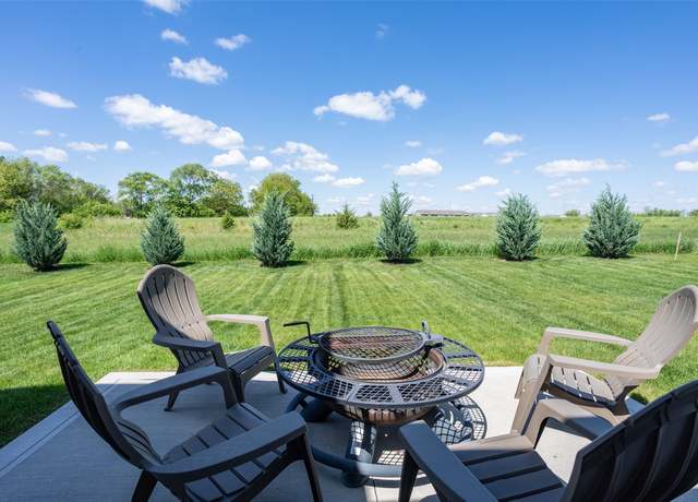 Property at 2770 NW 167th St, Clive, IA 50325, 5 beds, 3.5 baths