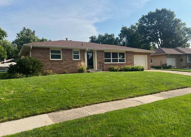 Property at 311 22nd St, Ames, IA 50010, 3 beds, 2 baths