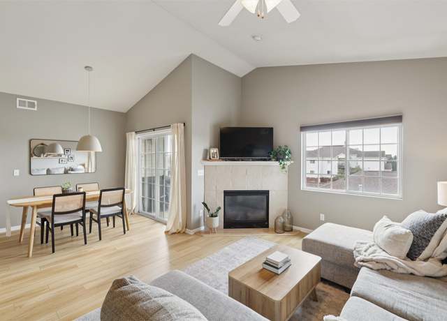 Property at 6255 Beechtree Dr #5302, West Des Moines, IA 50266, 2 beds, 2 baths