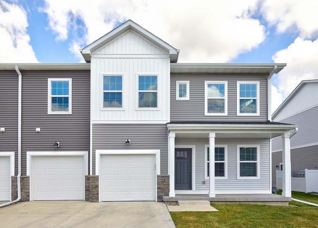 Property at 9683 Crestview Dr, West Des Moines, IA 50266, 3 beds, 3.5 baths