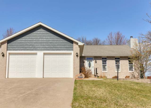 Property at 106 Valley Pl, Indianola, IA 50125, 3 beds, 3 baths