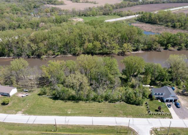 Property at 603 S 4th St, Adel, IA 50003