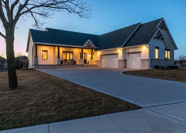 Property at 1326 NE Tuscany Blvd, Ankeny, IA 50021, 4 beds, 4 baths