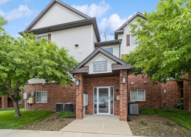 Property at 6440 Ep True Pkwy #3307, West Des Moines, IA 50266, 2 beds, 2 baths