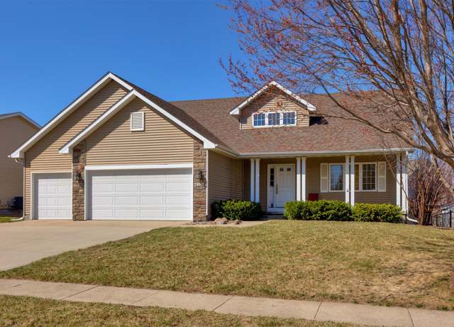 Property at 4328 125th St, Urbandale, IA 50323, 3 beds, 3 baths