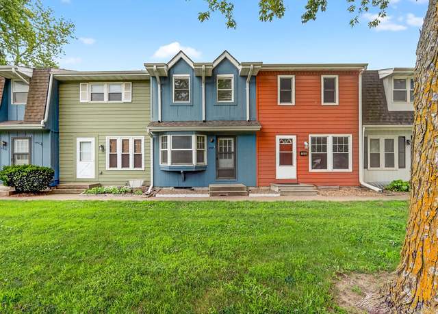 Property at 4047 E University Ave, Des Moines, IA 50317, 2 beds, 1 bath
