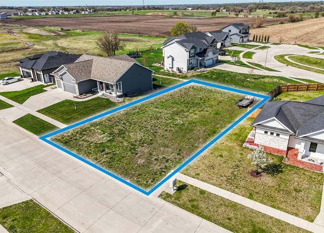 Property at 2610 8th Ave SW, Altoona, IA 50009