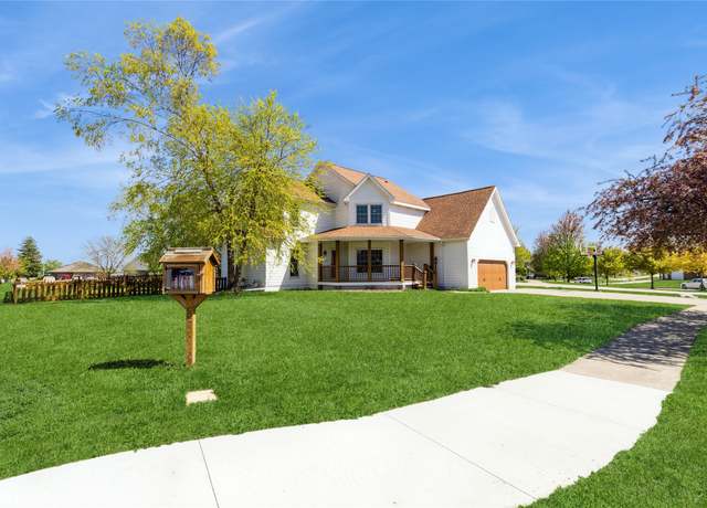 Property at 1705 NW Wagner Blvd, Ankeny, IA 50023, 3 beds, 2.5 baths
