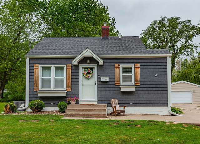 Property at 2324 50th St, Des Moines, IA 50310, 2 beds, 2 baths