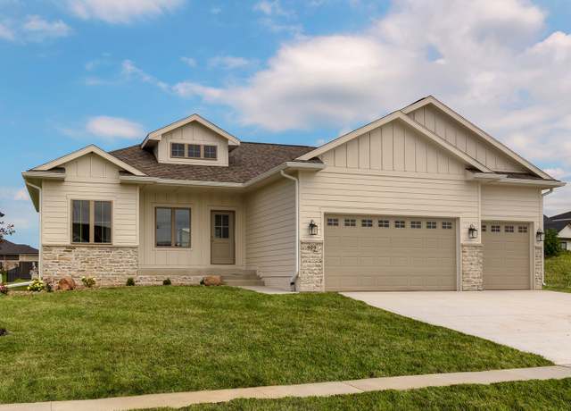 Property at 909 NE 12th St, Grimes, IA 50111, 5 beds, 3 baths