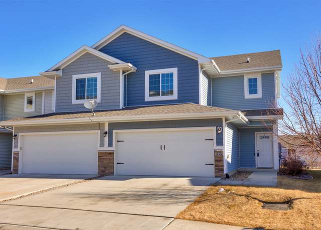 Property at 234 Red Oak Ct, Norwalk, IA 50211, 3 beds, 2.5 baths