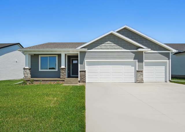 Property at 1939 Tuscany Dr SE, Altoona, IA 50009, 3 beds, 2 baths