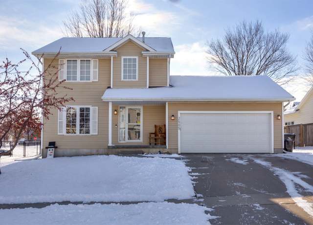 Property at 2505 SW 35th St, Ankeny, IA 50023, 3 beds, 2.5 baths