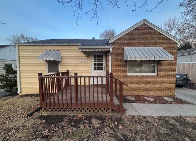 Property at 3921 Bowdoin St, Des Moines, IA 50313, 3 beds, 2 baths