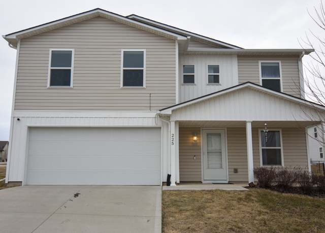 Property at 225 Maple Ave, Norwalk, IA 50211, 4 beds, 2.5 baths