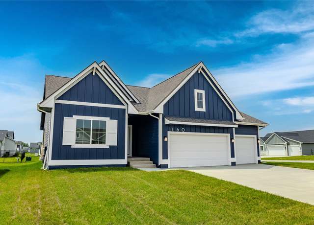 Property at 160 NW Ashley Ct, Waukee, IA 50263, 4 beds, 3 baths