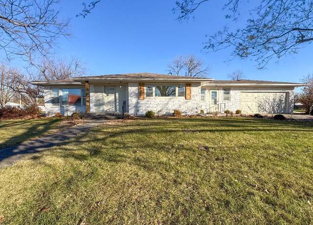 Property at 302 S Linn St, Roland, IA 50236, 4 beds, 2 baths