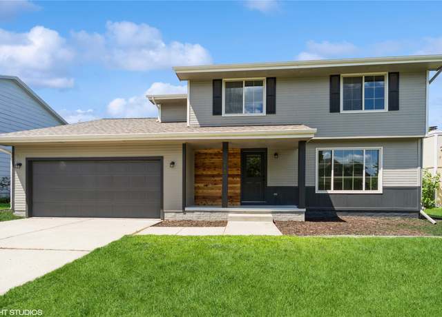 Property at 218 NE Mandy Ln, Ankeny, IA 50021, 3 beds, 2.5 baths
