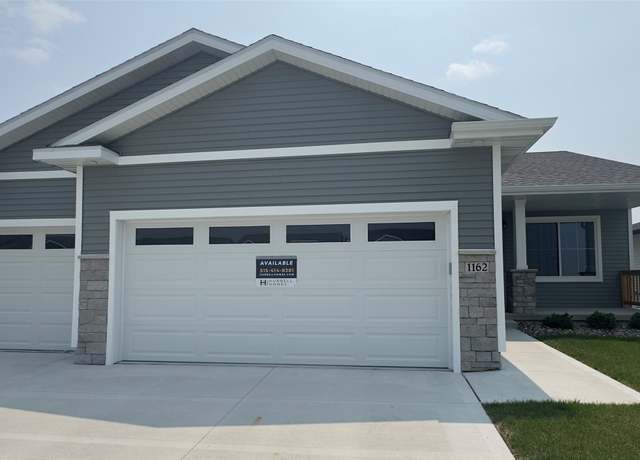 Property at 1162 NW Petersen Dr, Waukee, IA 50263, 3 beds, 2 baths