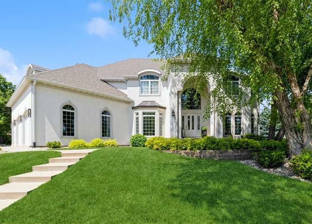 Property at 3217 Ridgetop Rd, Ames, IA 50014, 5 beds, 4.5 baths