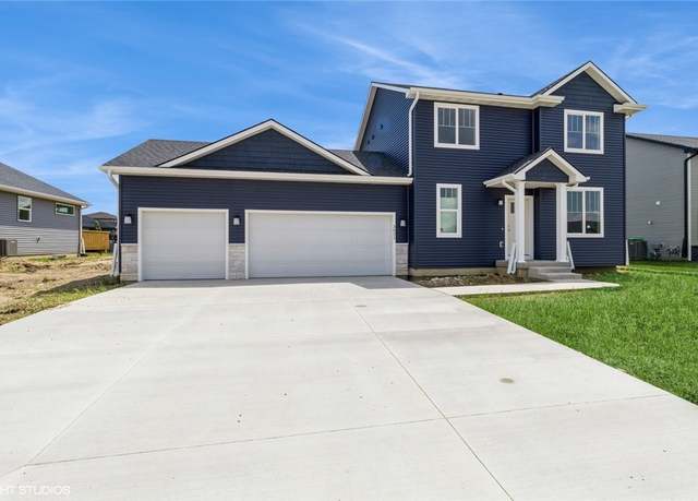 Property at 3021 6th Ave SW, Altoona, IA 50009, 3 beds, 2.5 baths