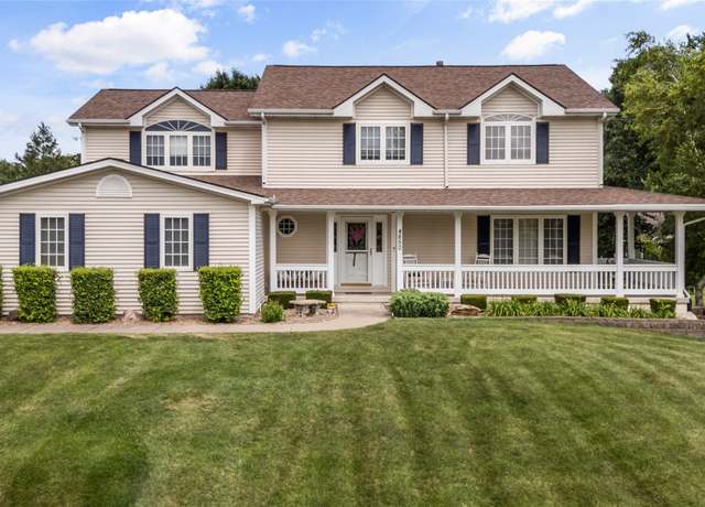 Property at 4850 Augusta Ln, Pleasant Hill, IA 50327, 4 beds, 3.5 baths