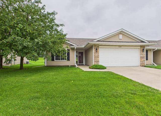 Property at 1208 N 6th St, Indianola, IA 50125, 2 beds, 2 baths